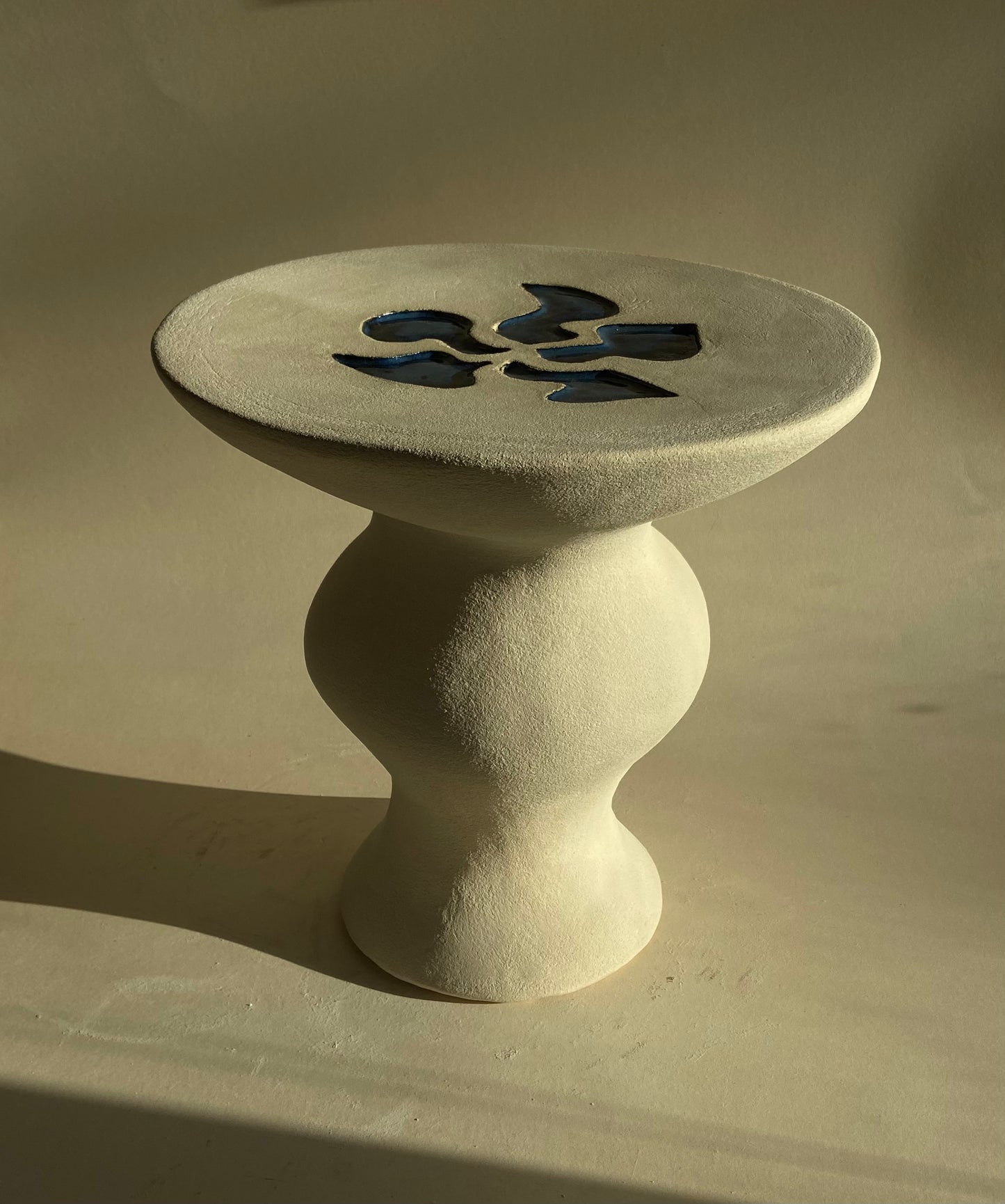 Table Neptune